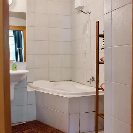 Elephants Διαμέρισμα